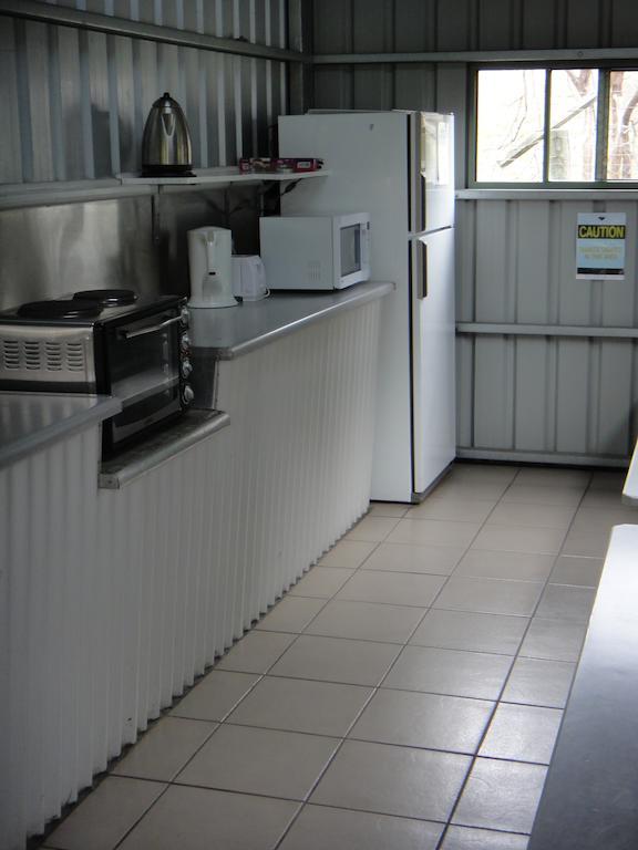 Lake Albert Caravan Park Hotel Meningie ภายนอก รูปภาพ