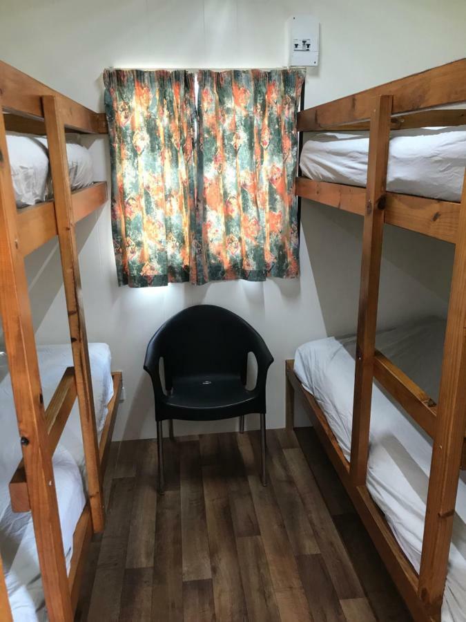Lake Albert Caravan Park Hotel Meningie ภายนอก รูปภาพ